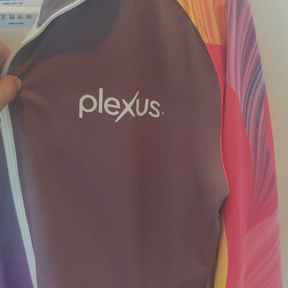 Runners Jacket - Picture 2 of 5